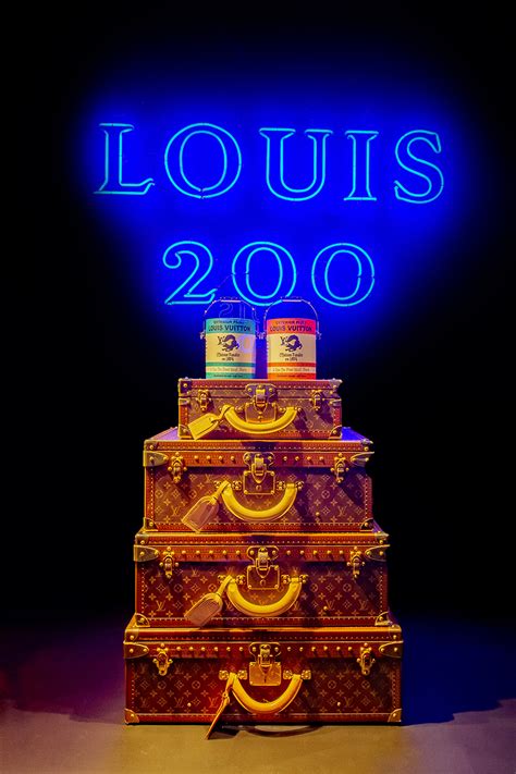 200 louis vuitton|Louis Vuitton 200 trunk.